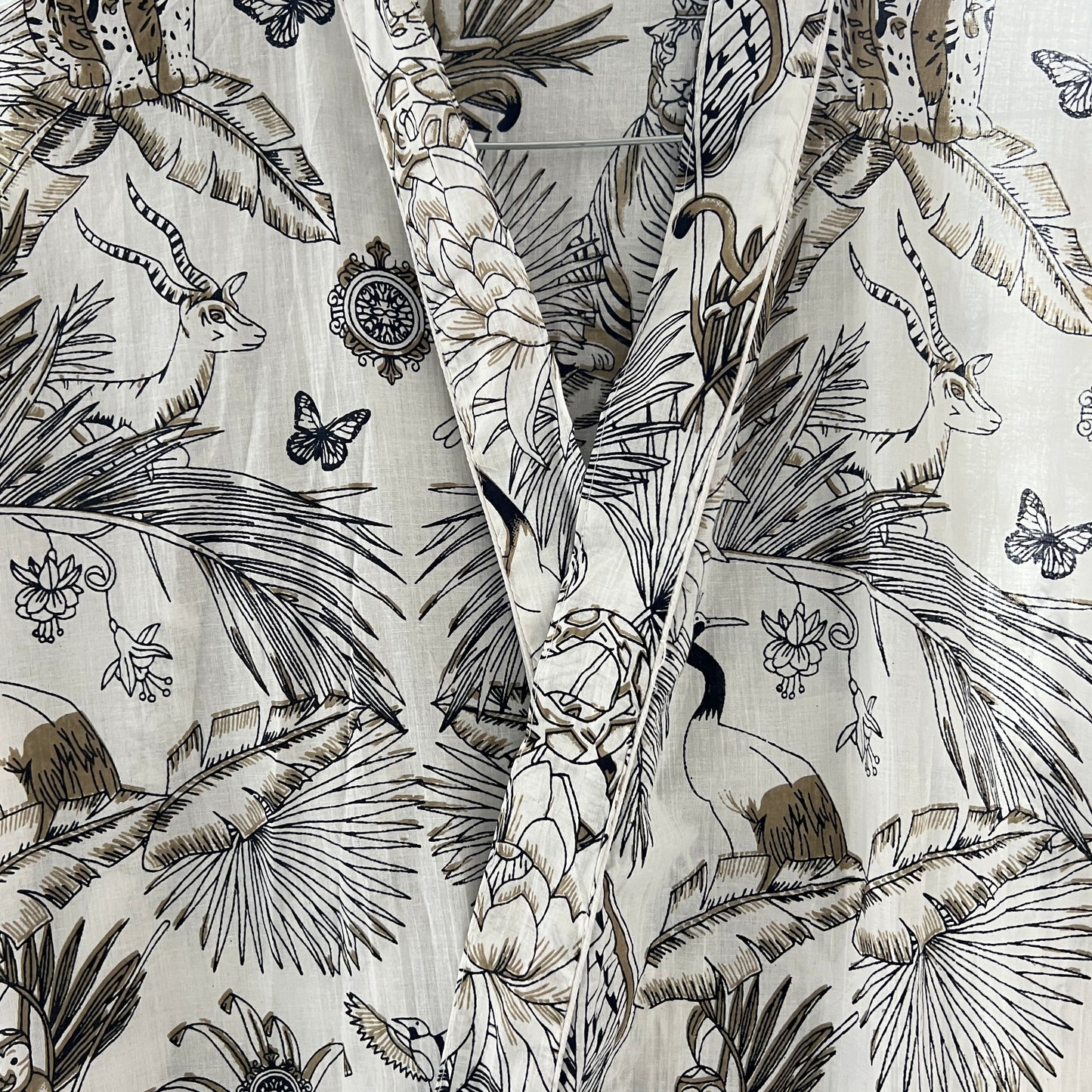 Kimono - Dressing Gown / eri värejä