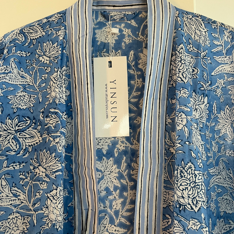 Kimono - Dressing Gown / eri värejä
